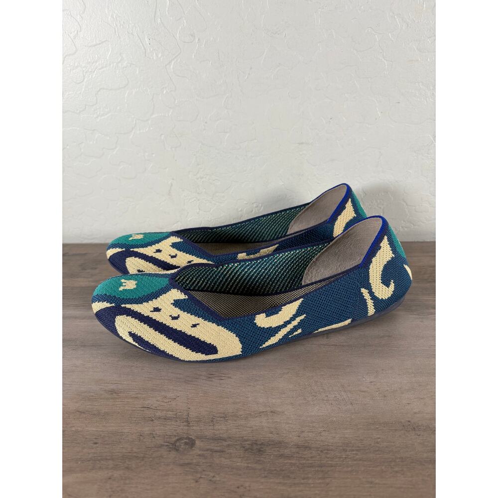 Rothy’s the round toe Moroccan blue‎ cream size 12 woman’s flat shoes